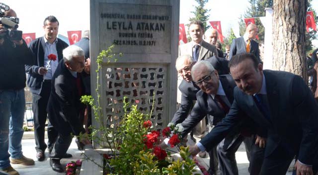 Leyla Atakan kabri başında anıldı