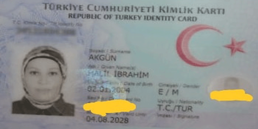 Annenin fotoğrafı oğlunun kimliğine yapıştırıldı