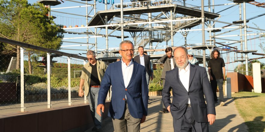 Akdağ’dan Köşker’e ziyaret