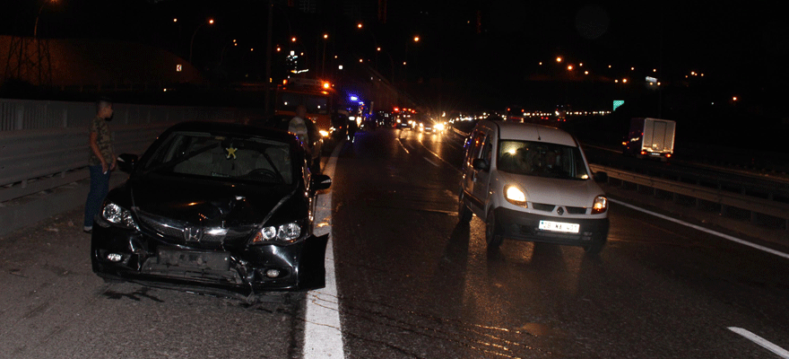 9 araç birbirine girdi: 6 yaralı