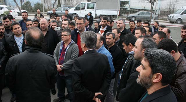 FENİŞ İşçilerine Petrol-İş’ten destek