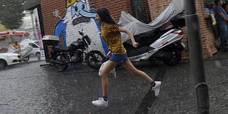 Meteoroloji'den İstanbul'a: Sağanak yağış geliyor