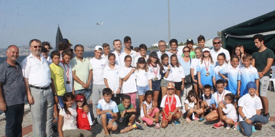 Gölcük’te yelkenler fora