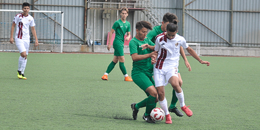 Akademi Ligi’nde Gölcükspor’dan flaş başlangıç