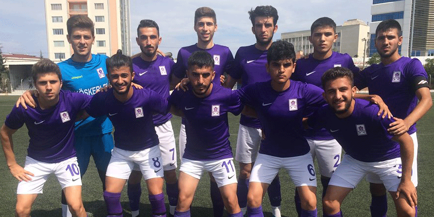 GEBZESPOR’UN GENÇLERİ UMUT VERİYOR