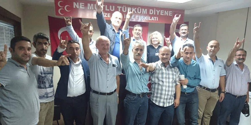 MHP’liler 12 Eylül şehitlerini andı