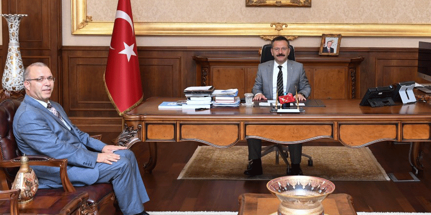 Kaymakamdan Vali Aksoy’a ziyaret