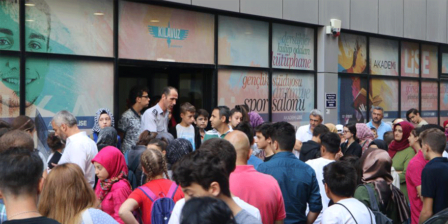 Gençlerden Akademi Lise’ye yoğun ilgi