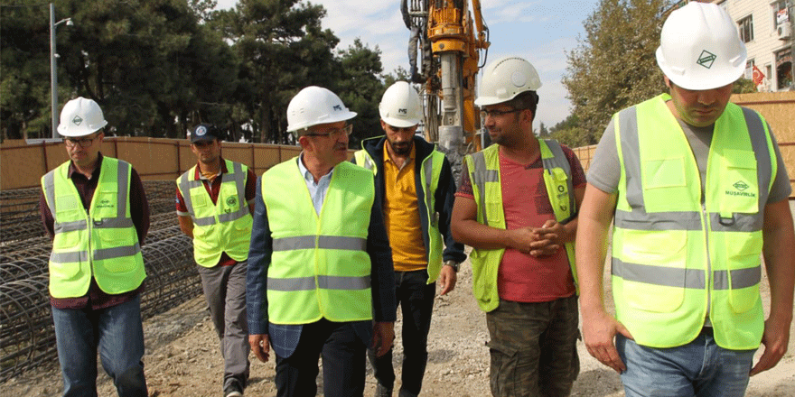Gebze Metrosu Şantiyesinde inceleme yaptı