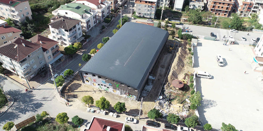 Darıcalı öğrencilerin spor salonu hızla ilerliyor