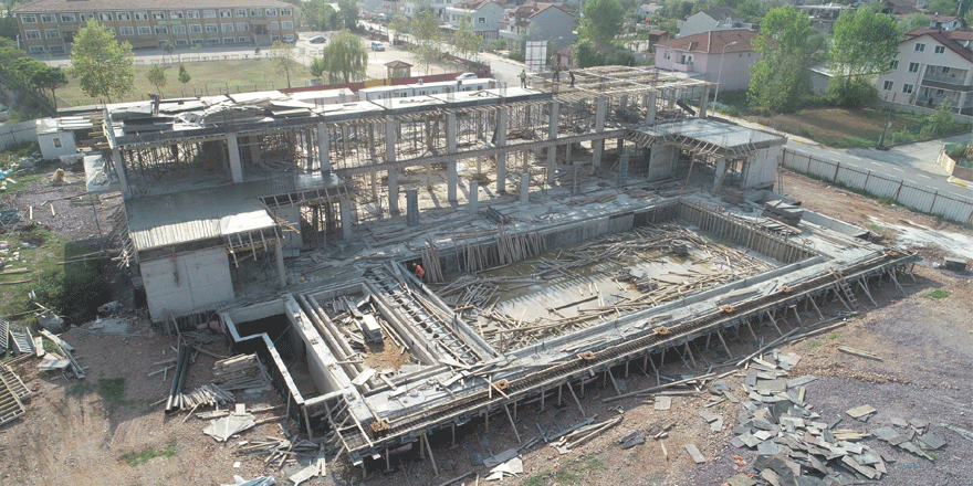 Kartepe yüzme havuzuna kavuşuyor