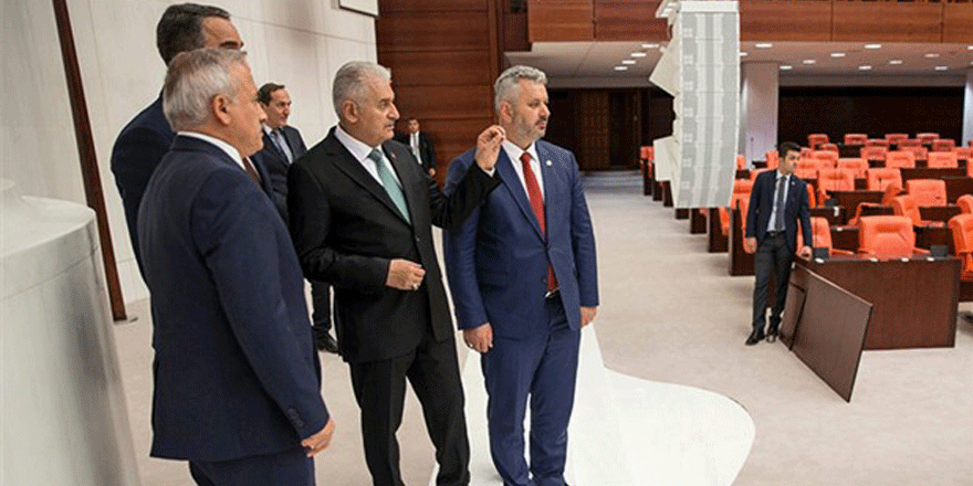 TBMM ‘sorunlarla’ açılıyor