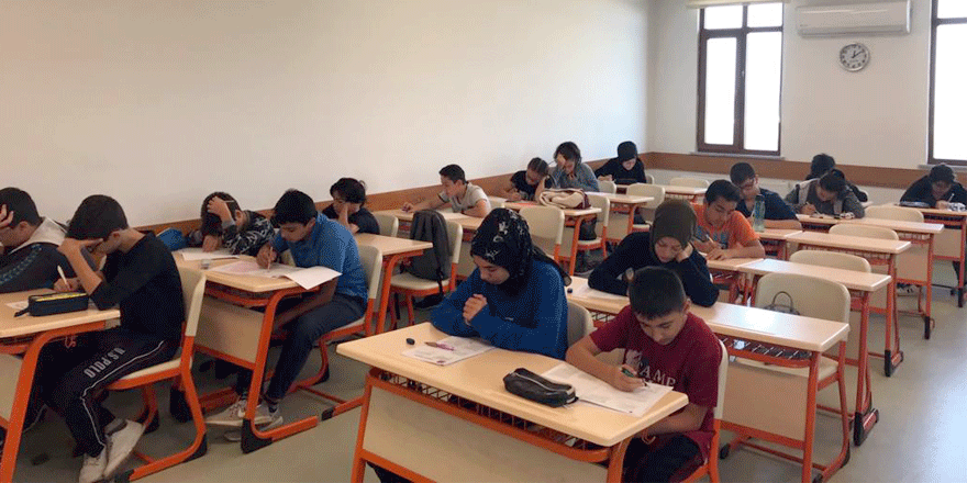 Yıldız akademi projesi devam ediyor