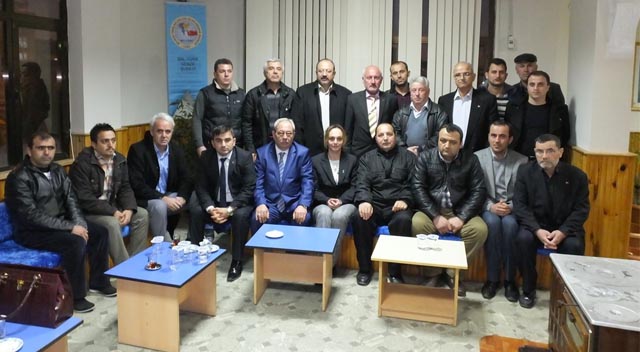 MHP’liler Balkan Türkleri Derneği’ne ziyaret