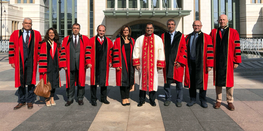 GTÜ akademisyenleri Saraya gitti