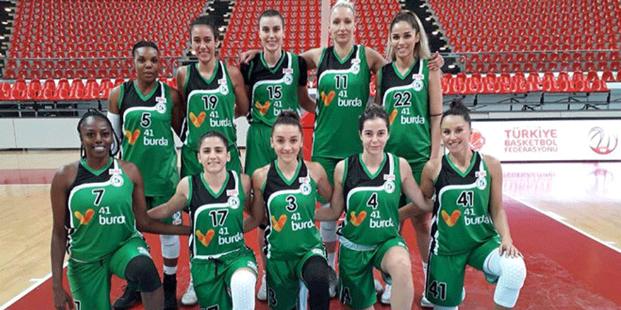 Periler turnuvaya mutlu veda etti: 70-55