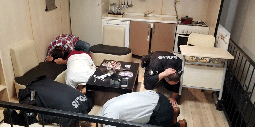 Emniyet personeline deprem eğitimi