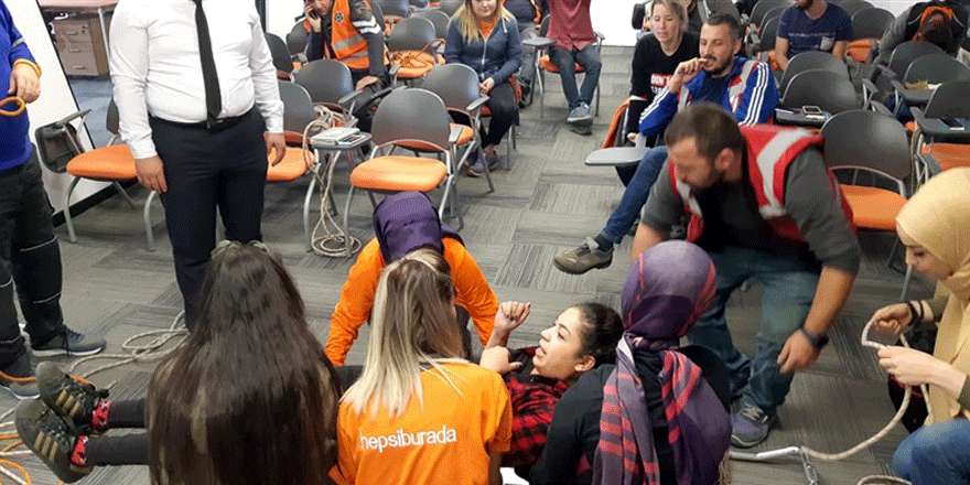 13 işyerinde afet eğitimi