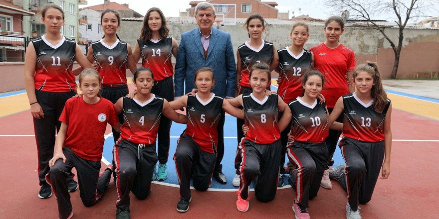 Annelerini örnek alıp spora başladılar