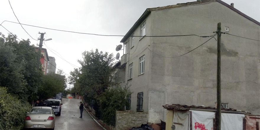 Çatıdan düşen şahıs öldü!