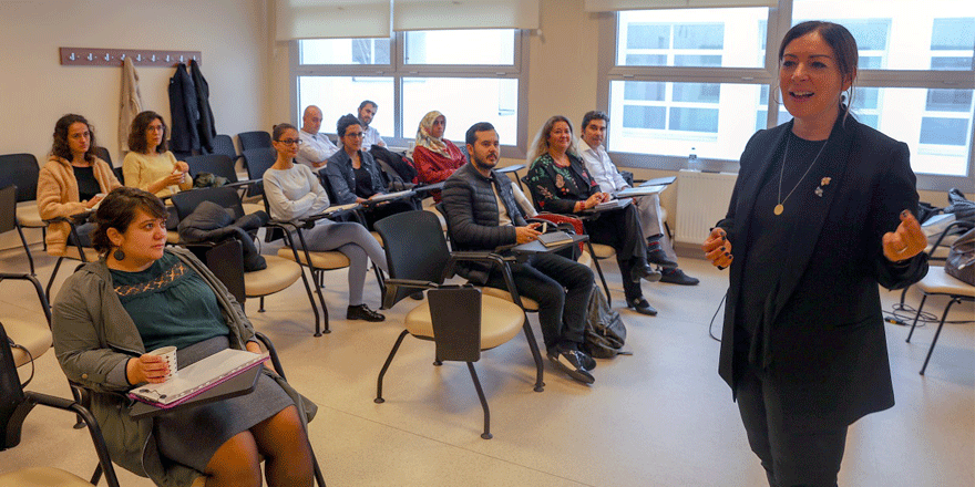 ‘İş Hayatında Başarı Faktörleri’ konuşuldu