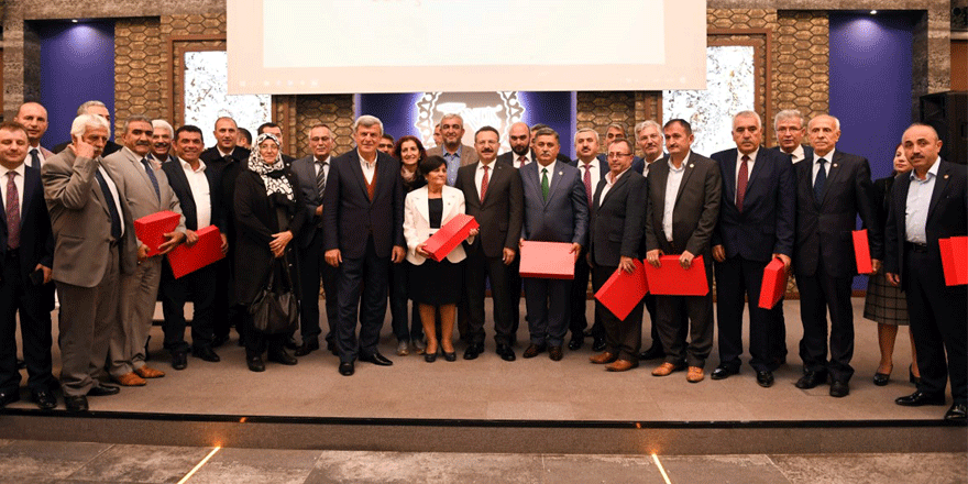 19 Ekim Muhtarlar Günü kutlandı