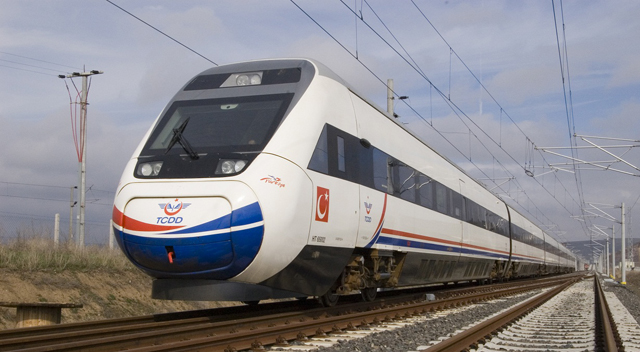 Banliyö hattına elektrik verilecek