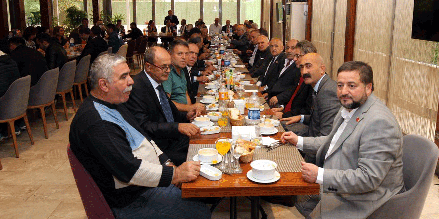 Köşker muhtarları  unutmadı