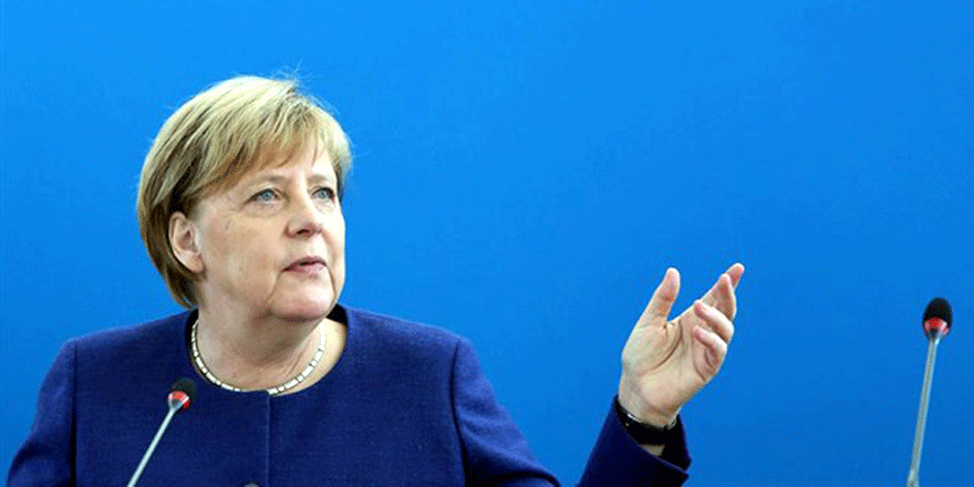 Merkel: Şu anki koşullarda Suudi Arabistan'a silah satışı yapılamaz