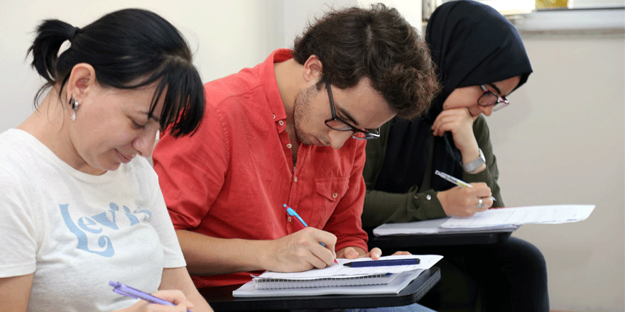 KO-MEK’te uzak doğu dili eğitimi