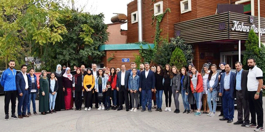Başkan Toltar, Dilovası’nın ilk voleybol takımını ağırladı