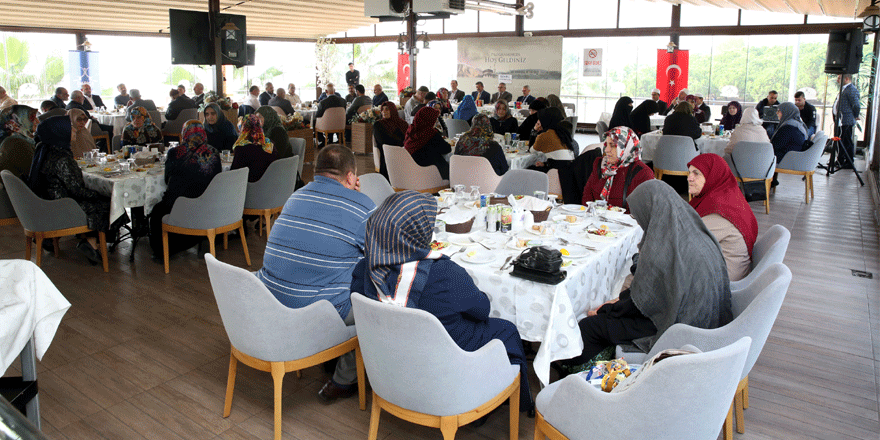 Karabacak hacılarla buluştu