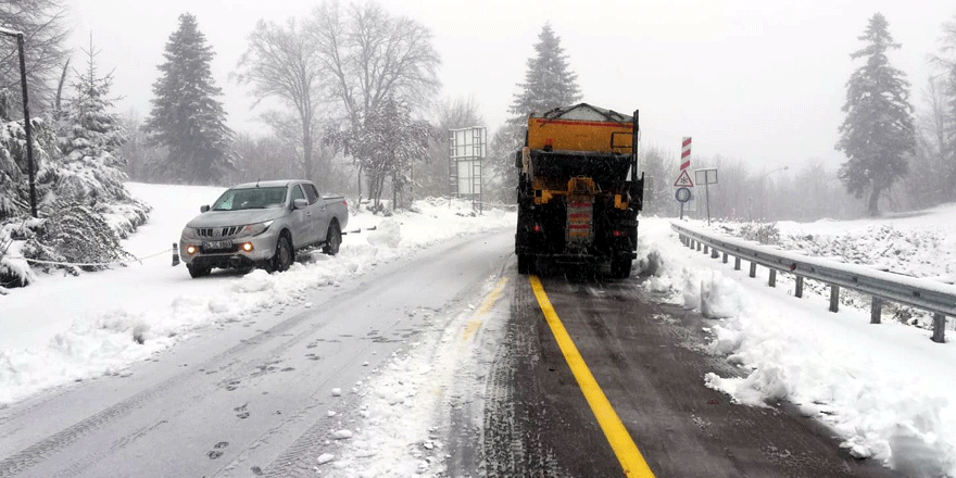 Kartepe beyaza büründü