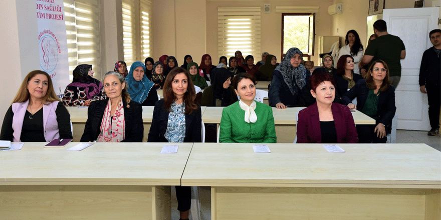 Hülya Aksoy köylü kadınlarıyla buluştu