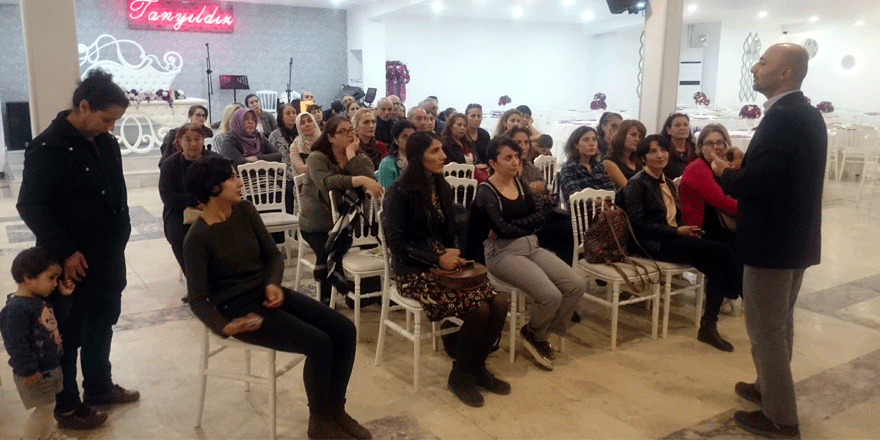 Kadınlar krizi konuştu