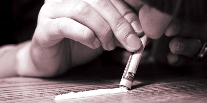 24 yaşındaki genç evinde ölü bulundu