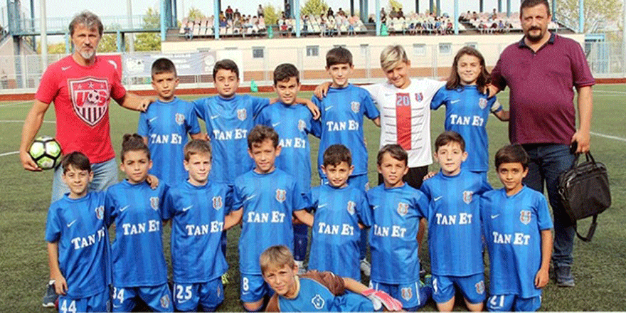 Gölcük Karadenizspor şampiyonluğa yakın