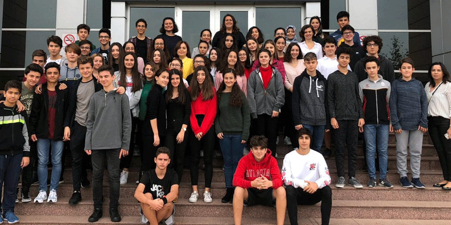 Liseli öğrenciler uygulamalı öğrendiler