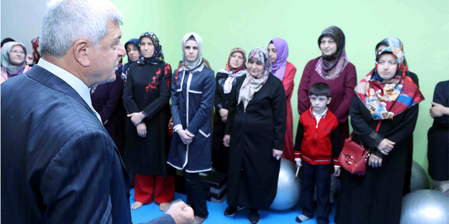 “Anneye hizmet millete hizmettir” 