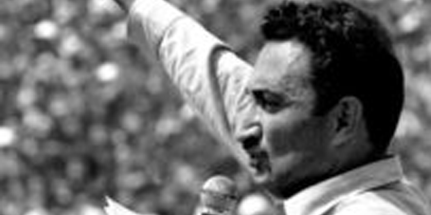 CHP Ecevit’i unutmadı