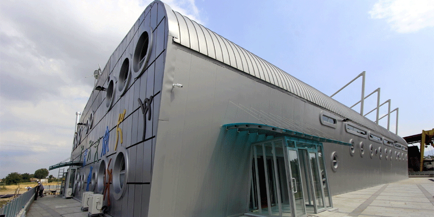 Körfez Orhangazi Anadolu Lisesi spor salonuna kavuşuyor