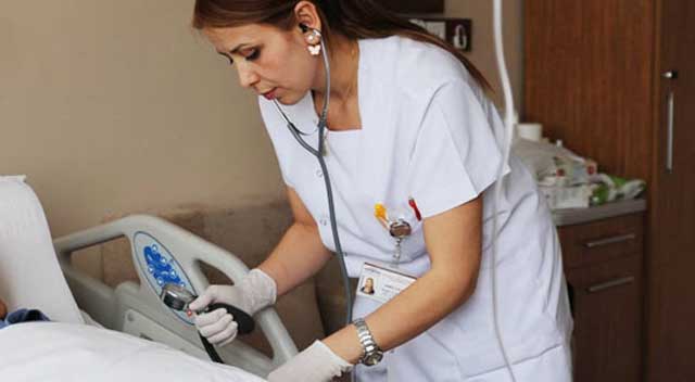 Kocaeli Üniversitesi hemşire alacak