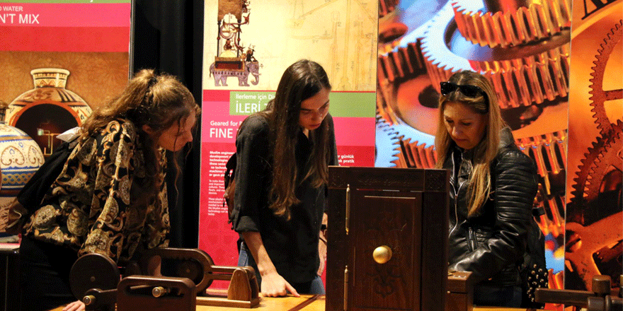 Uluslararası öğrenciler ‘Gez Gör’le İzmit’i gezdi