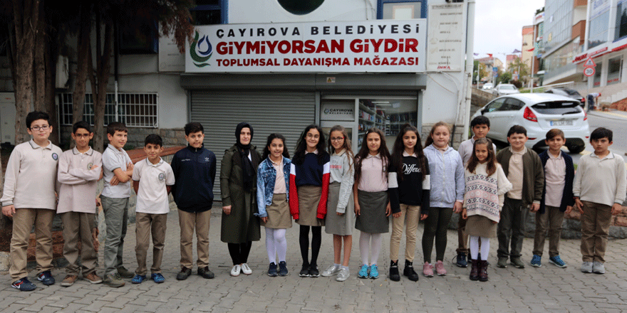 ‘Giymiyorsan Giydir Projesi’ne destek verdiler