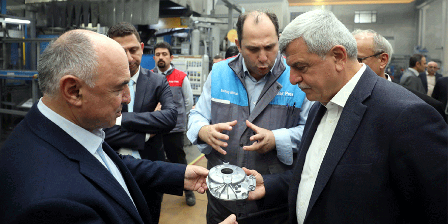 Karaosmanoğlu’ndan fabrika ziyareti
