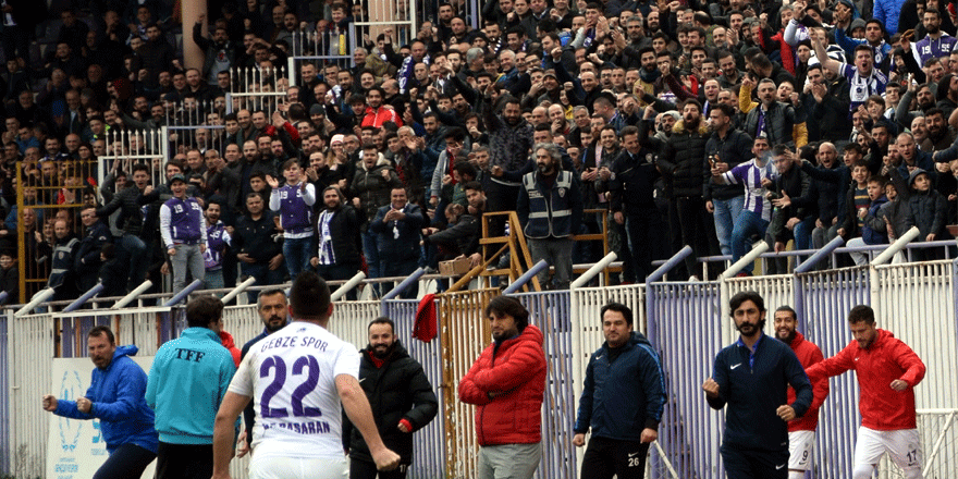 GEBZESPOR İÇERİDEN YIKILDI