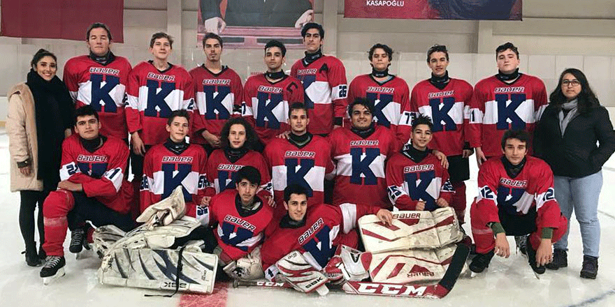 Buz Hokeyi’nde bir galibiyet, bir yenilgi