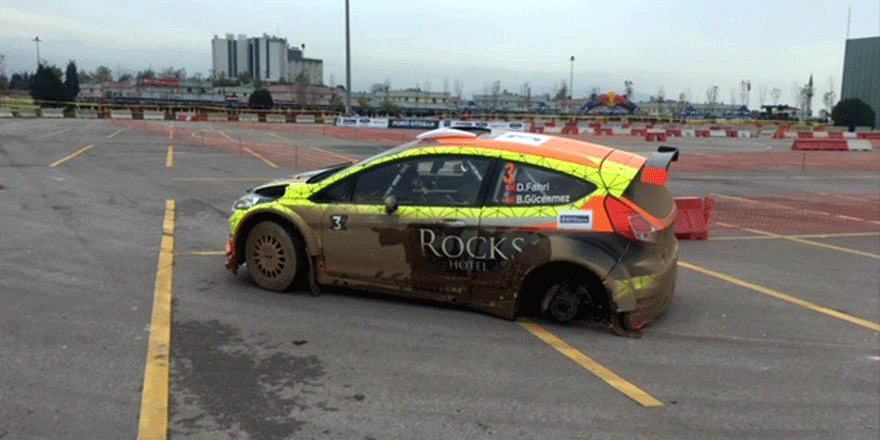 Kocaeli Rallisi'ni 3 teker tamamladı