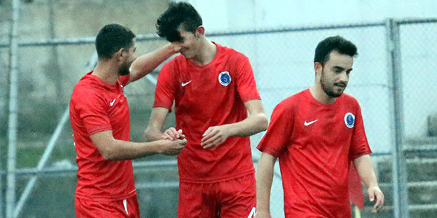 LİDER KOLTUĞUNU KORUDU