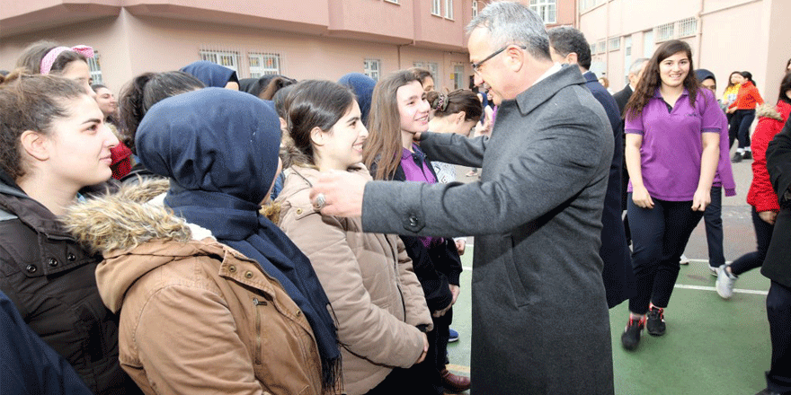 Öğrencilerle bir araya geldiler